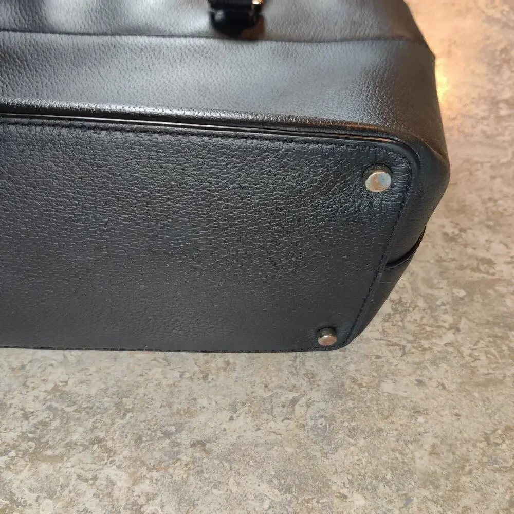Kate Spade New York Black Leather Purse Shoulderbag RN#0102760 * Minor Flaws *